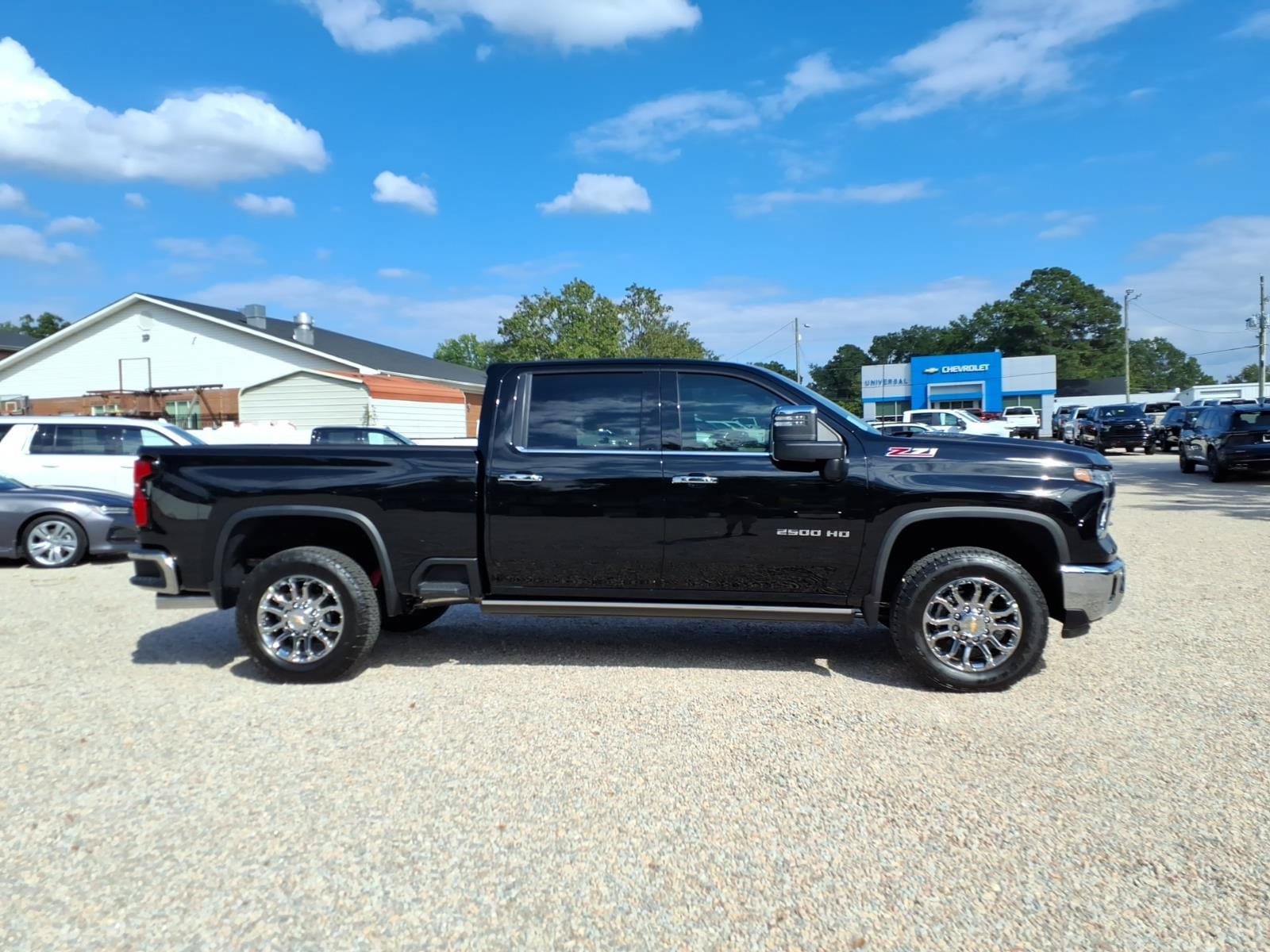 New 2026 Chevrolet Silverado 2500 LTZ w/ LTZ Premium Package AWD/4WD image 14