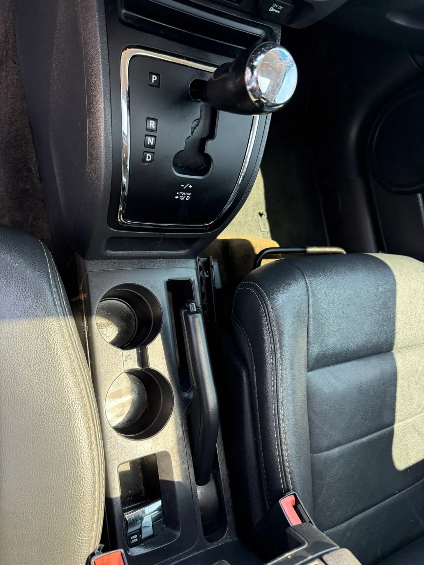 Used 2016 Jeep Patriot High Altitude AWD/4WD image 14