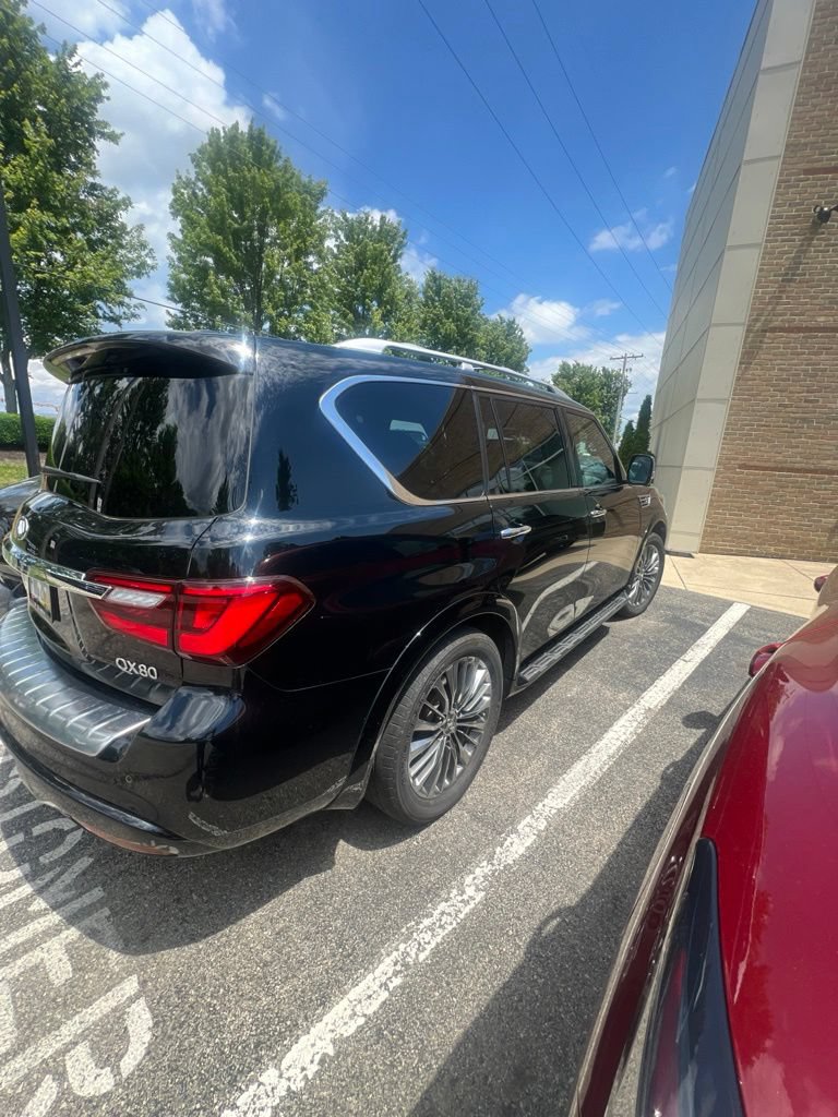 Used 2021 INFINITI QX80 Sensory w/ Cargo Package AWD/4WD image 8