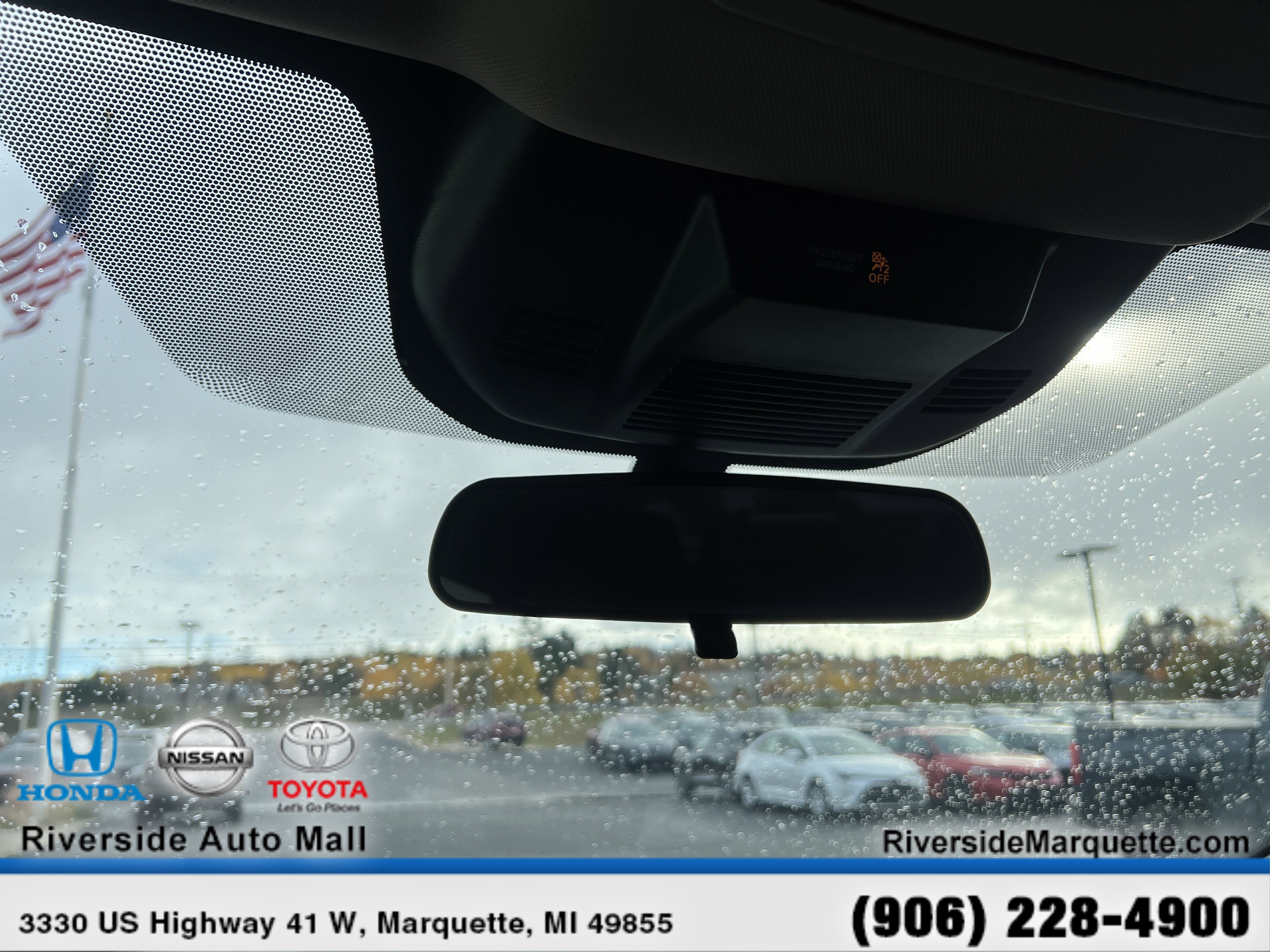 Used 2025 Nissan Rogue SV AWD/4WD image 19