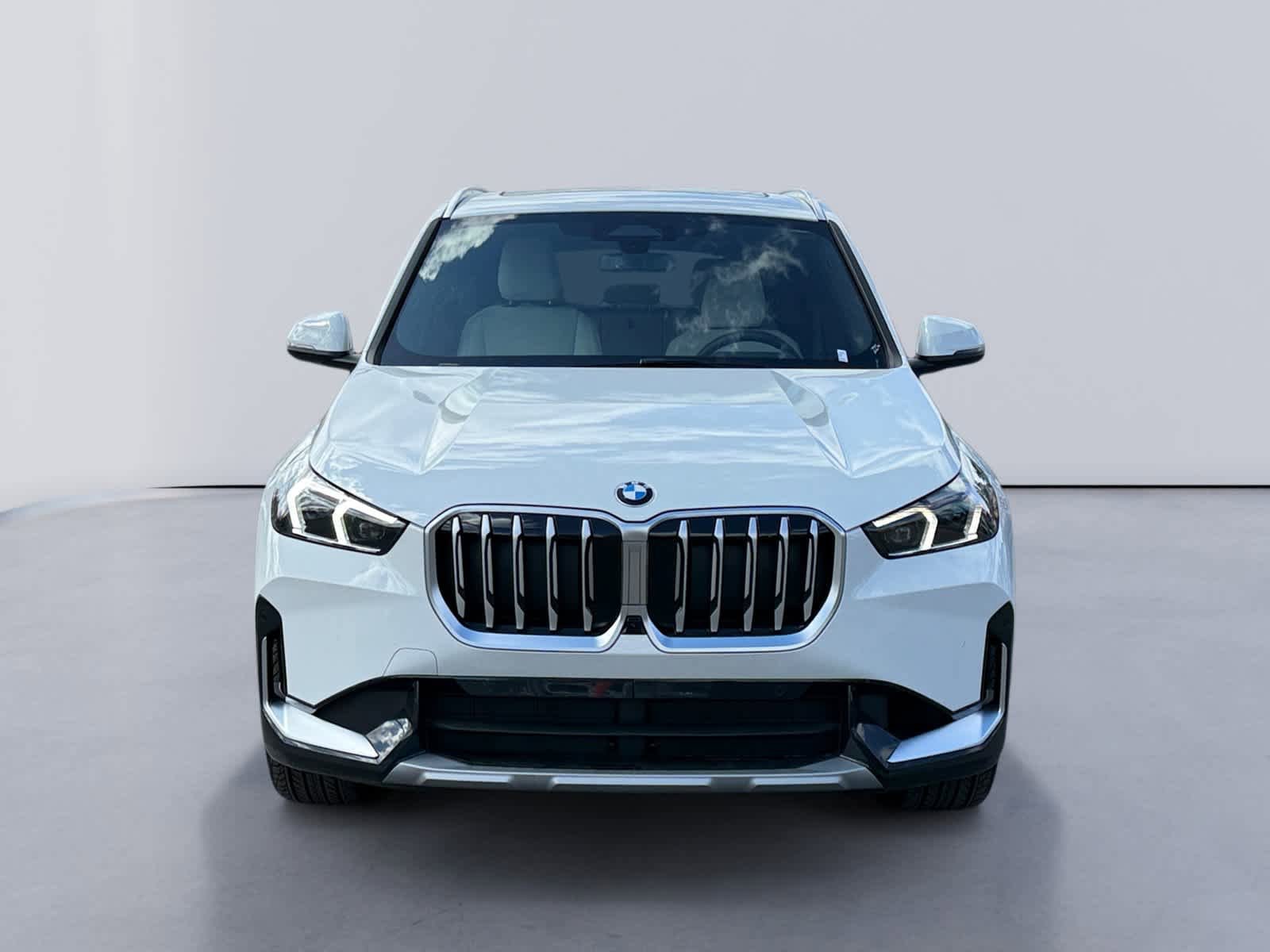 New 2026 BMW X1 xDrive28i w/ Technology Package AWD/4WD image 8