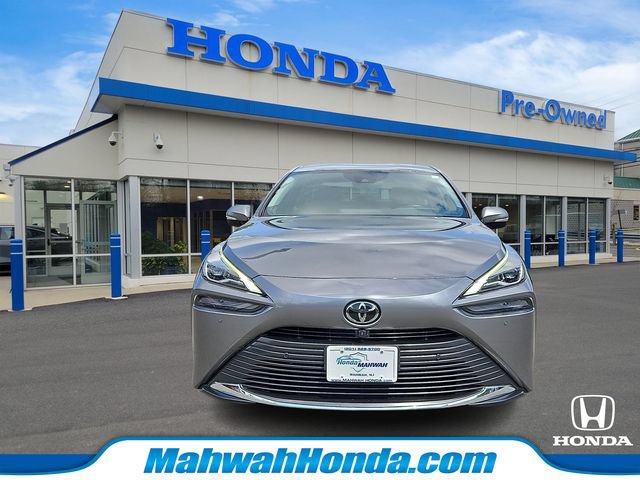 Used 2023 Toyota Mirai w/ Advanced Technology Package RWD image 2