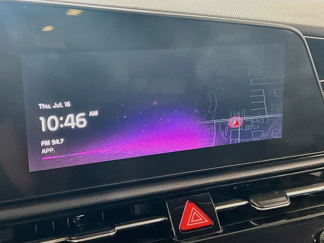Certified 2023 Kia Niro EX Touring FWD image 15