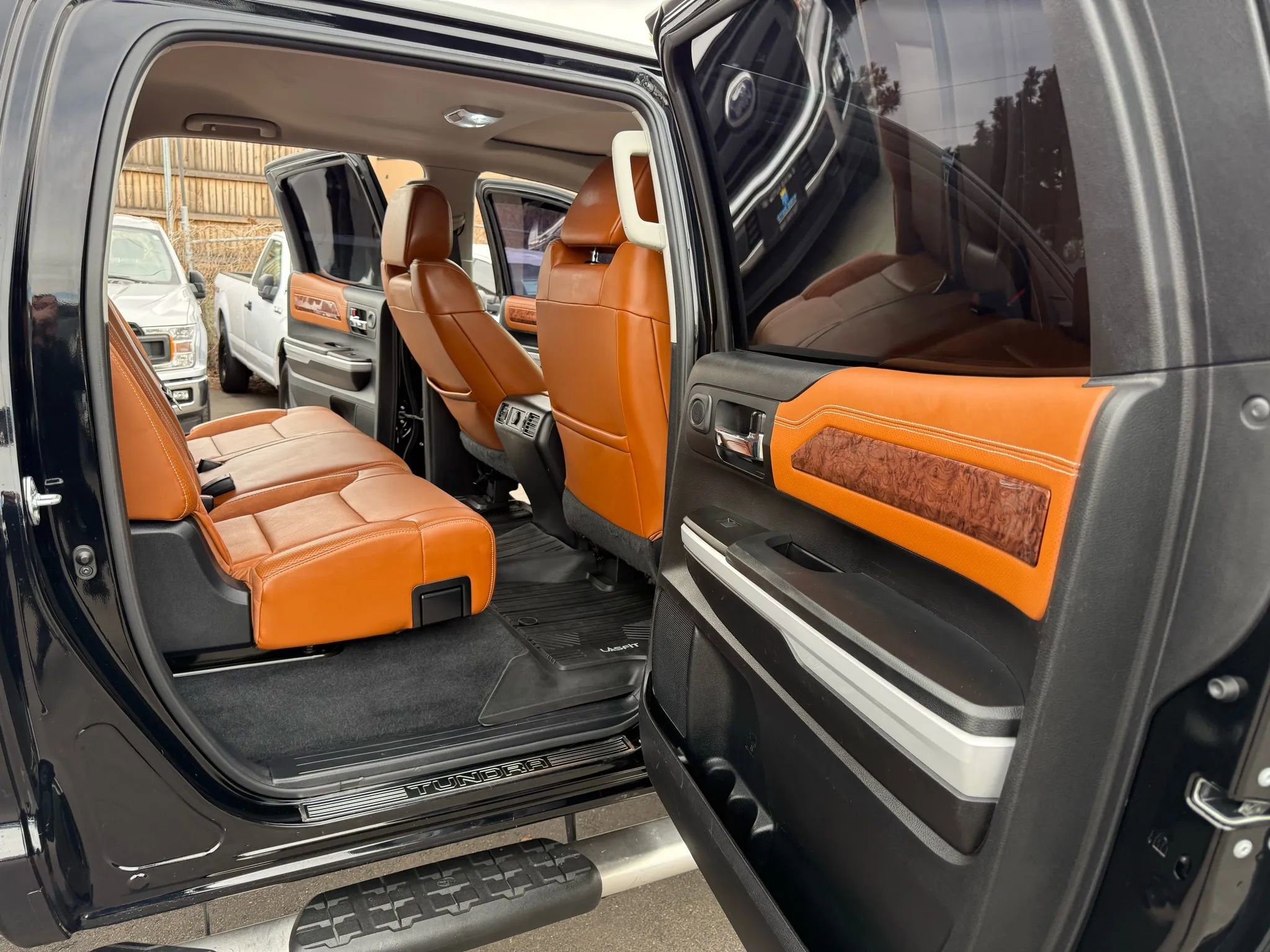 Used 2021 Toyota Tundra 1794 Edition image 31