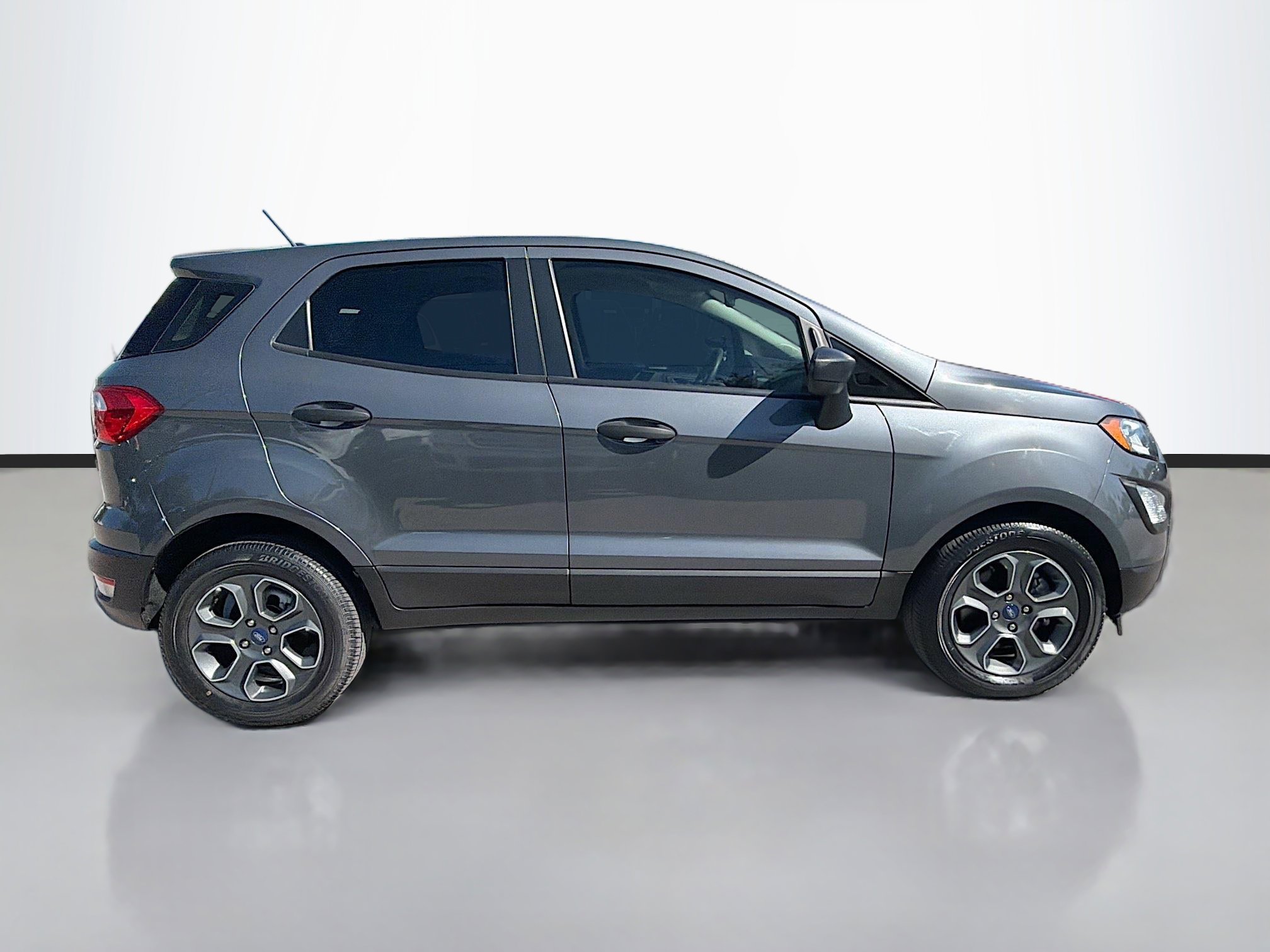 Used 2020 Ford EcoSport S image 3