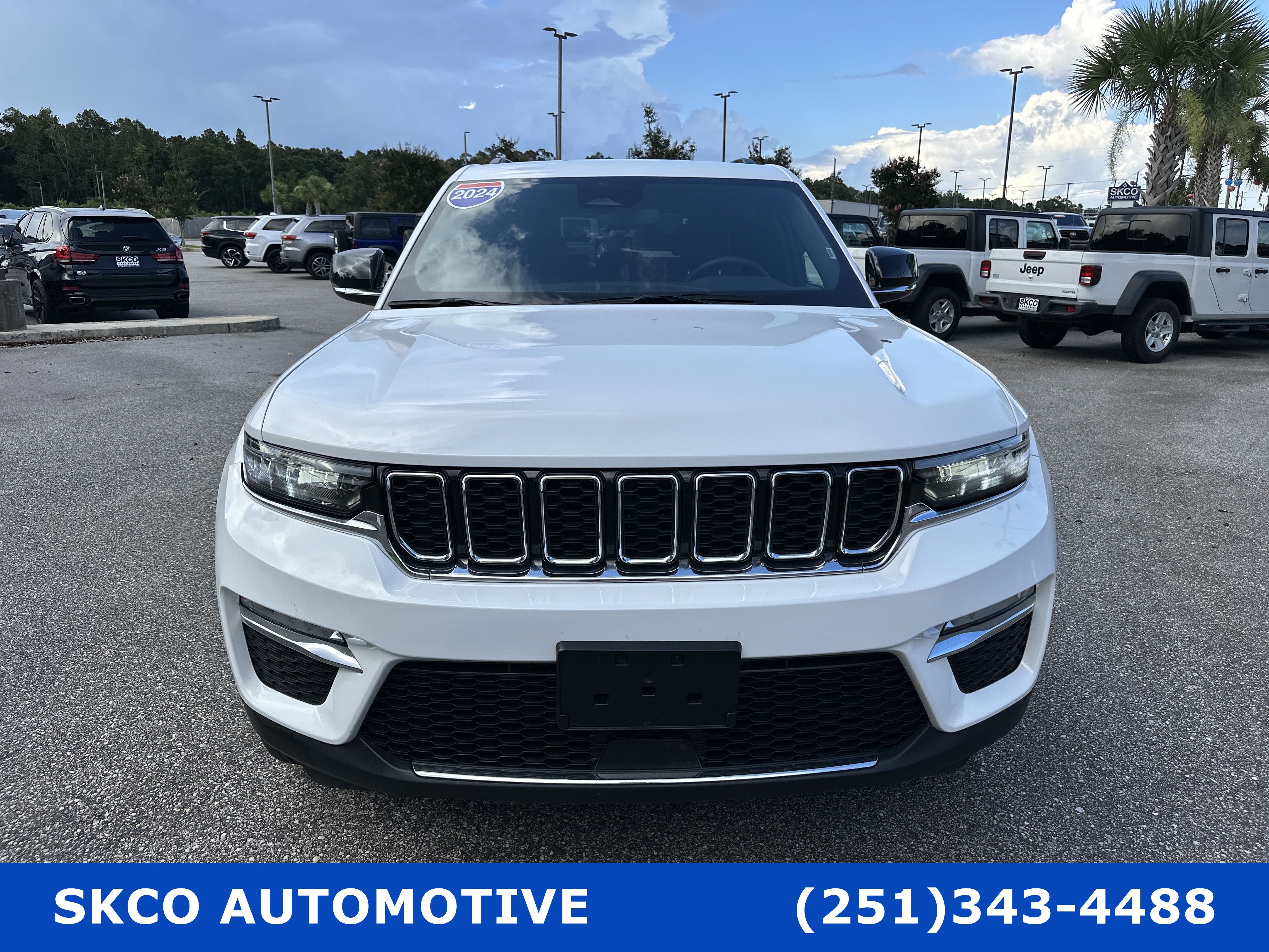 Used 2024 Jeep Grand Cherokee Limited image 8