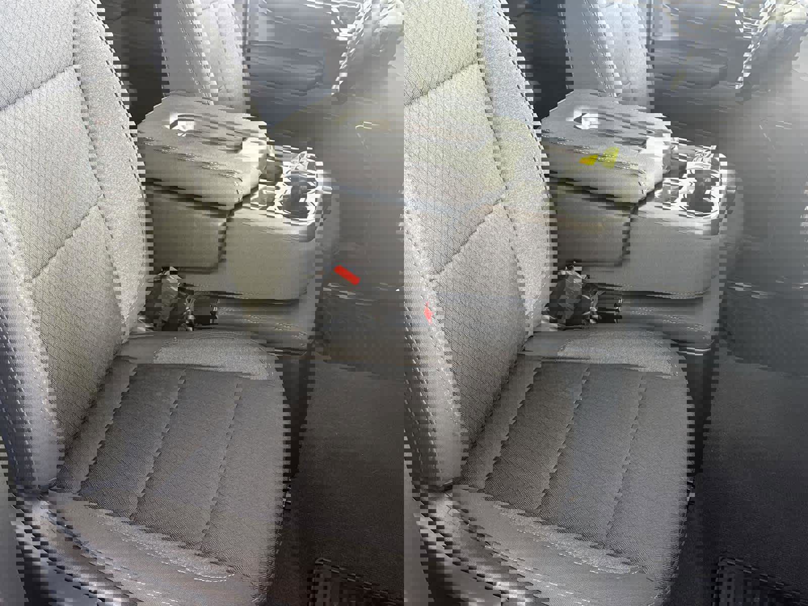 Used 2022 Chevrolet Silverado 1500 LT image 17