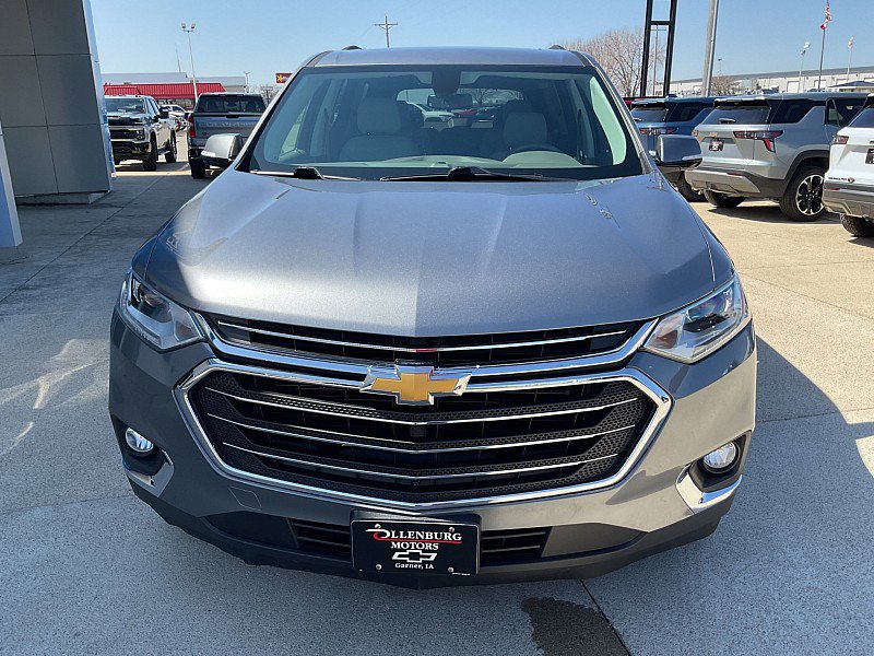 Used 2019 Chevrolet Traverse LT w/ LT Premium Package image 3