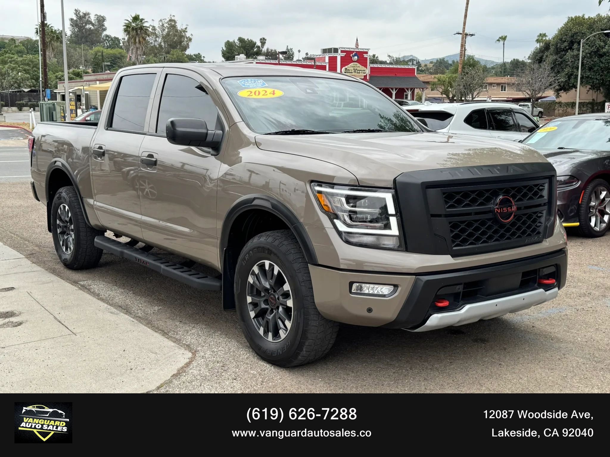 Used 2024 Nissan Titan PRO-4X w/ Pro-4x Utility Package image 1