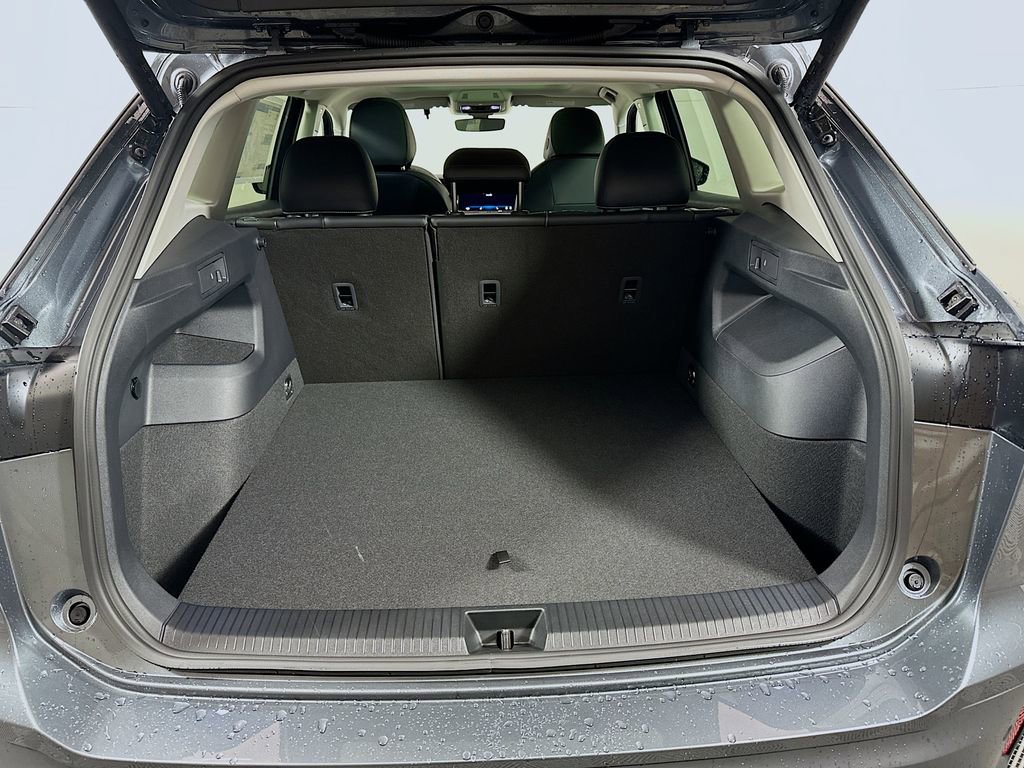 New 2026 Volkswagen Tiguan SE image 20