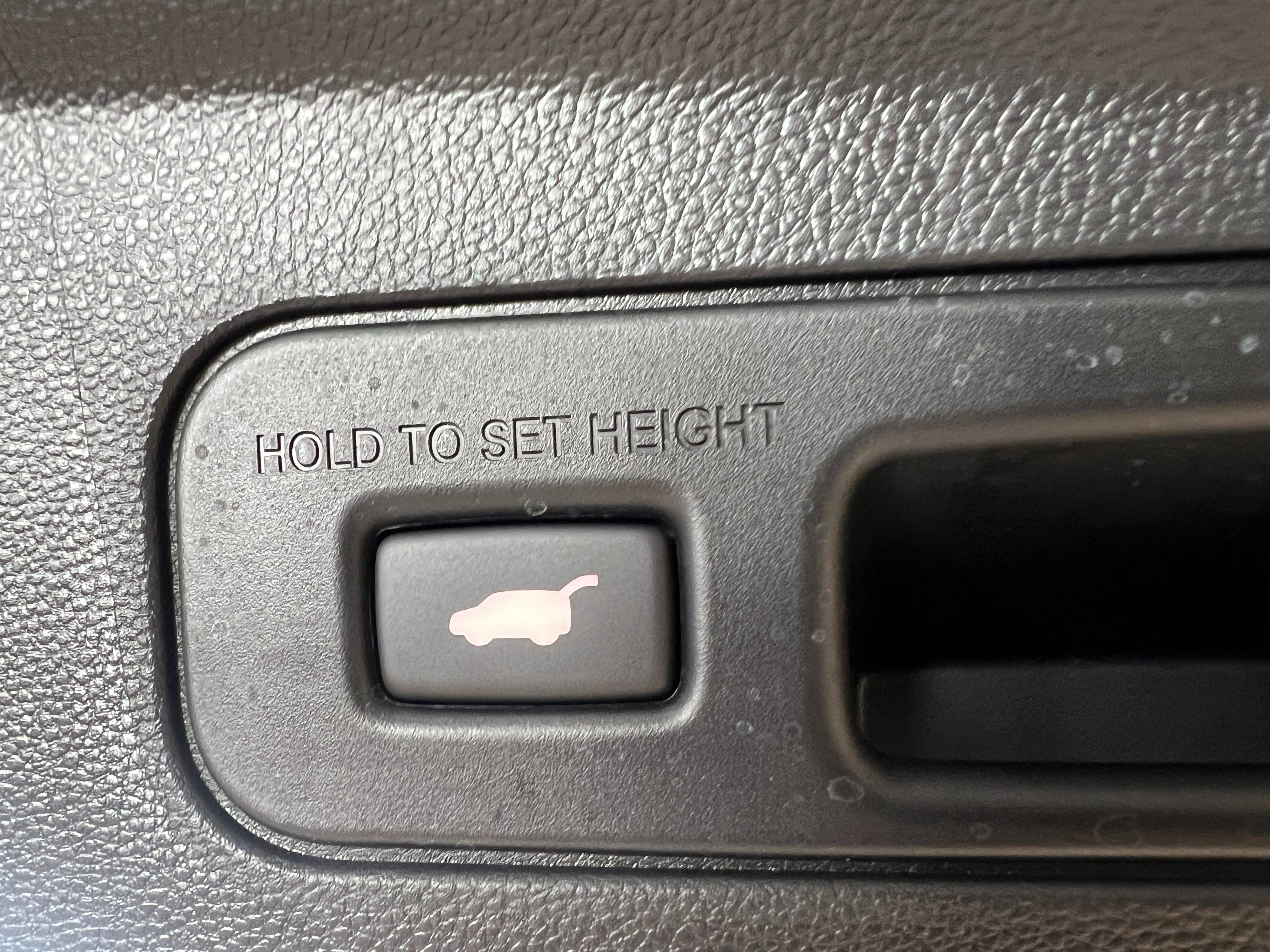 New 2026 Acura MDX SH-AWD image 30