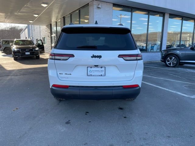 Used 2023 Jeep Grand Cherokee L Laredo image 7