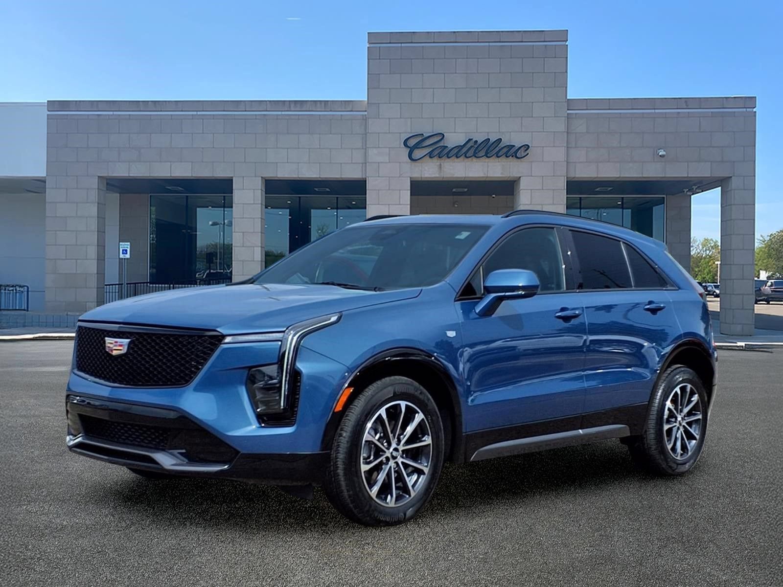 Used 2024 Cadillac XT4 Sport w/ LPO, Floor Liner Package