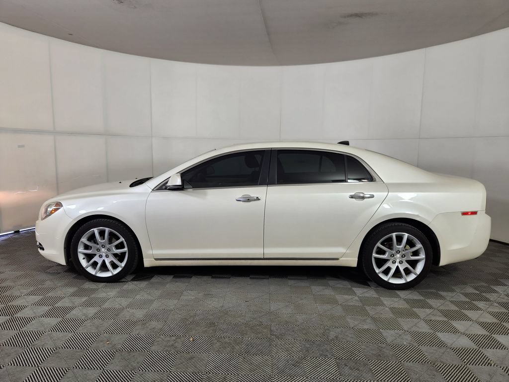 Used 2012 Chevrolet Malibu LTZ FWD image 4