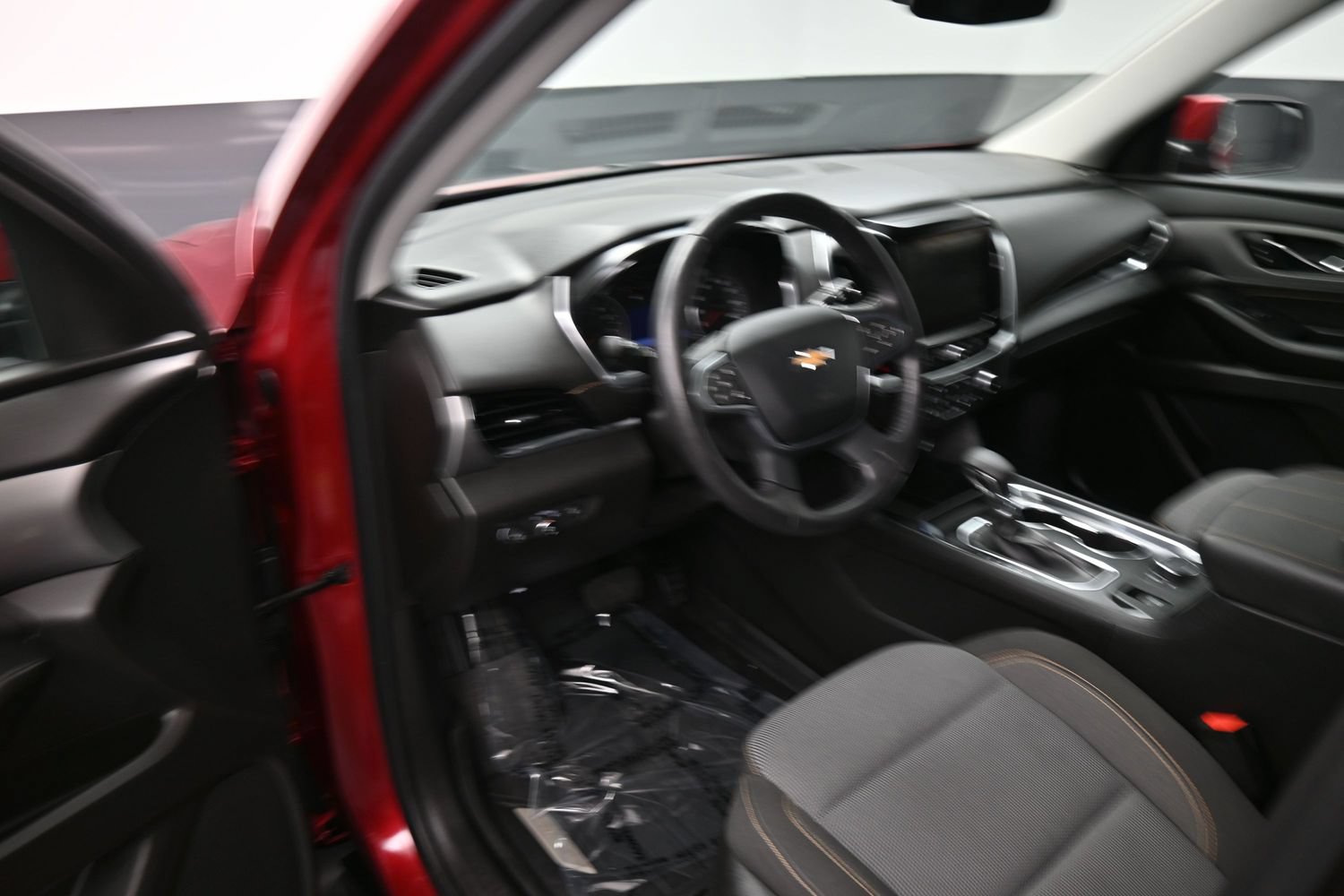 Used 2021 Chevrolet Traverse LT FWD image 12