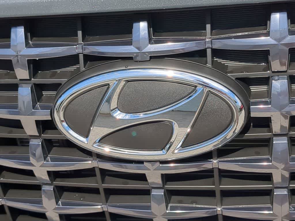 New 2026 Hyundai Venue SEL FWD image 12