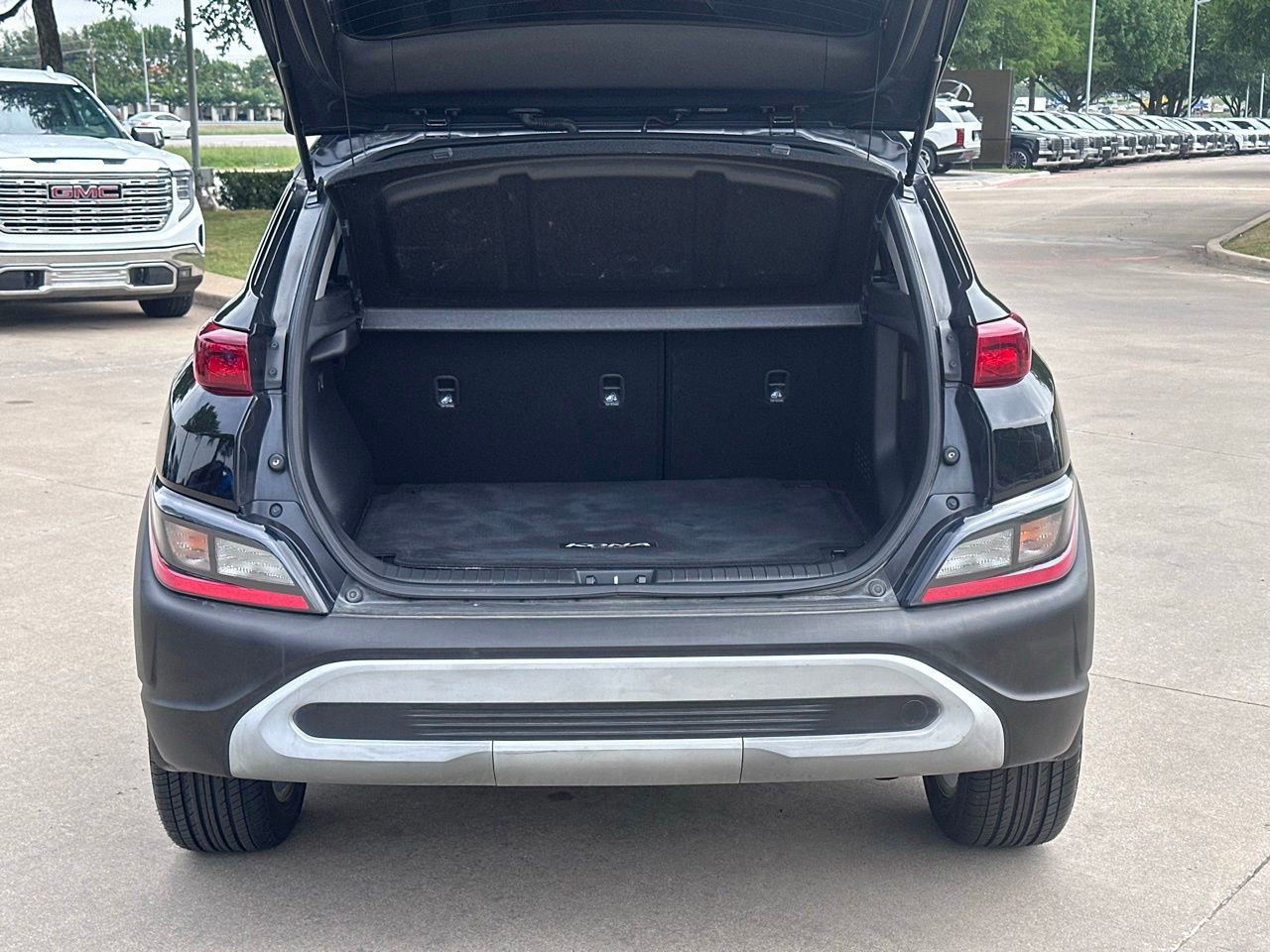 Used 2023 Hyundai Kona SEL FWD image 15