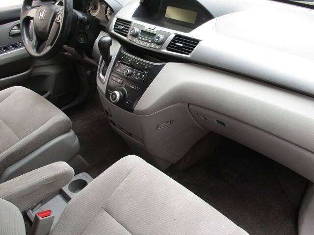 Used 2012 Honda Odyssey LX image 8
