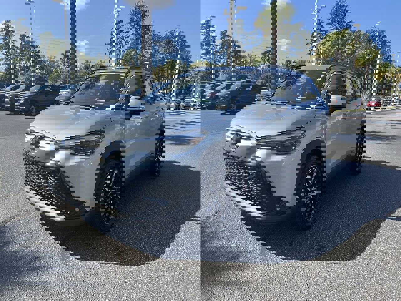 Used 2024 Toyota Corolla Cross XSE w/ Convenience Package image 5