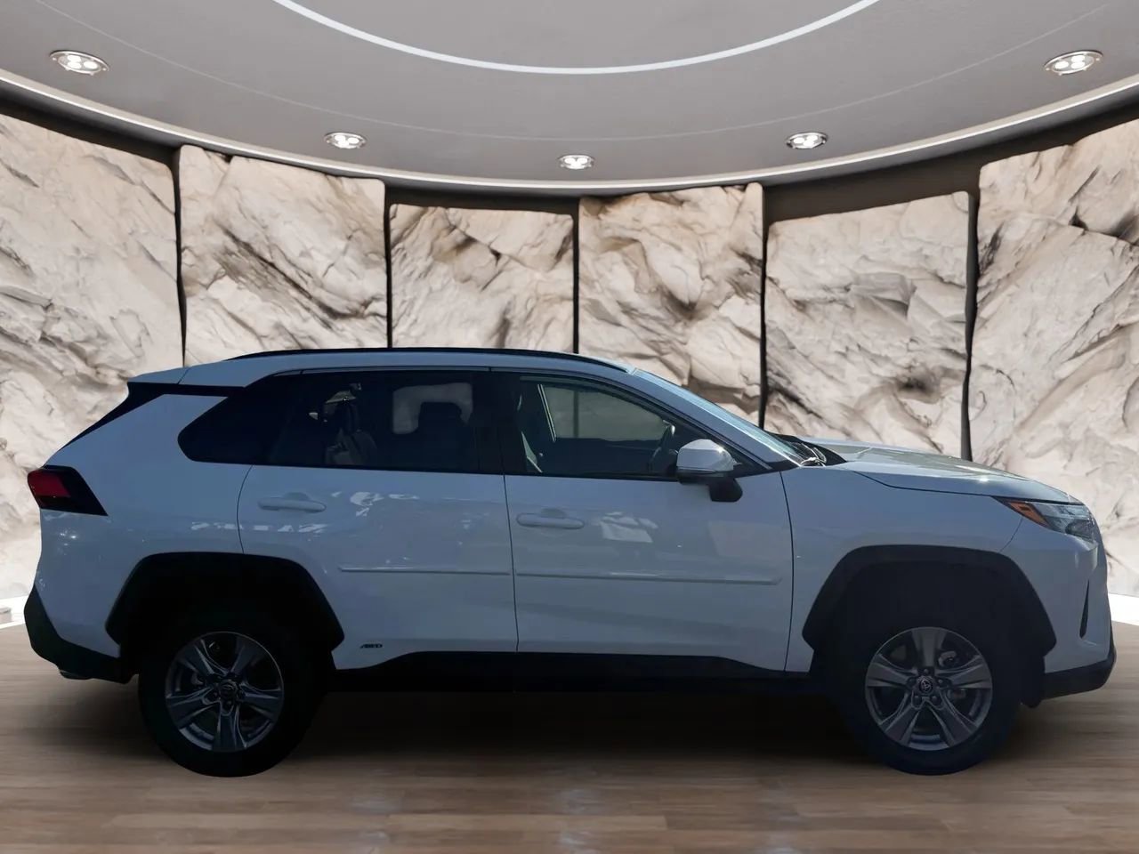 Used 2024 Toyota RAV4 LE image 6