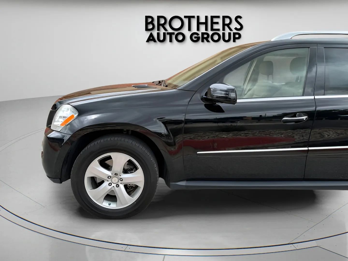 Used 2012 Mercedes-Benz GL 450 4MATIC image 42