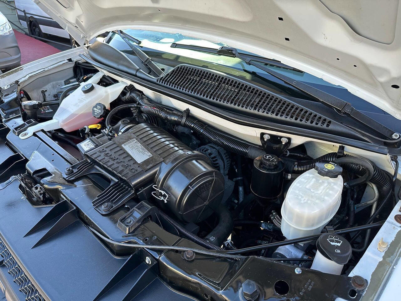 Used 2014 Chevrolet Express 2500 image 13