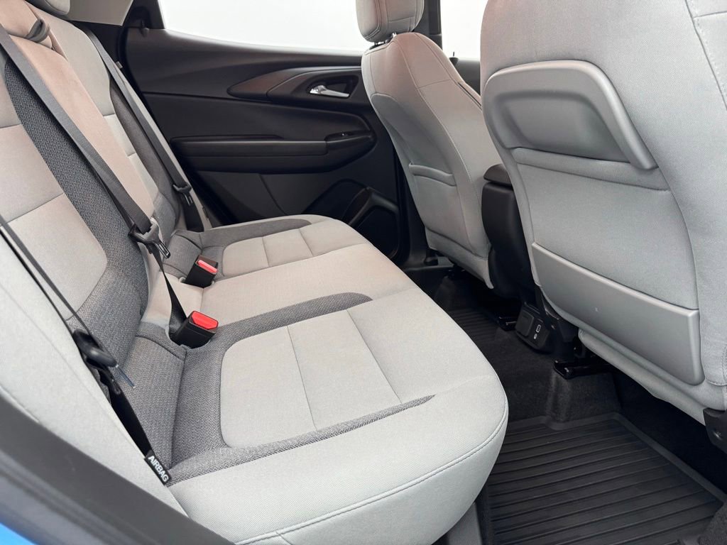 Used 2024 Chevrolet TrailBlazer LT w/ Convenience Package AWD/4WD image 35