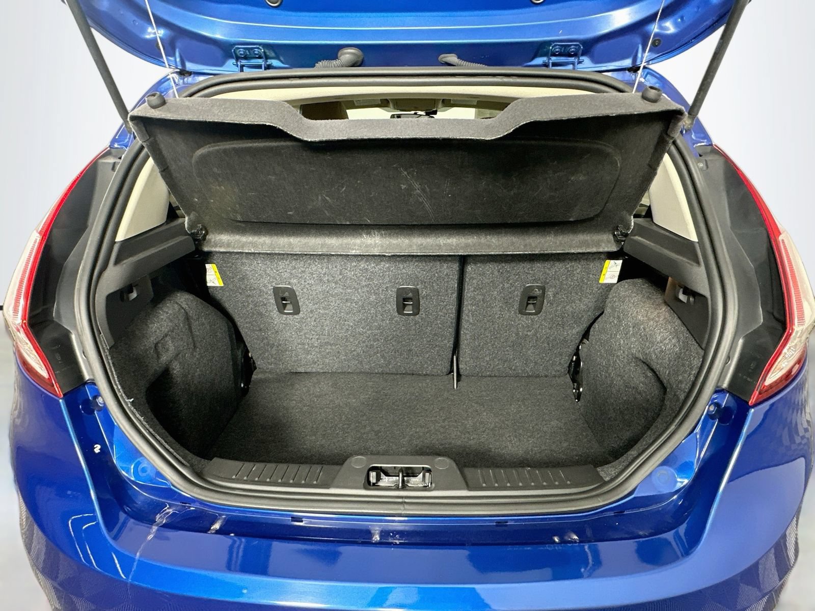Used 2018 Ford Fiesta SE FWD image 23