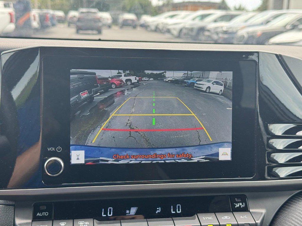 Used 2026 Toyota Camry SE FWD image 30