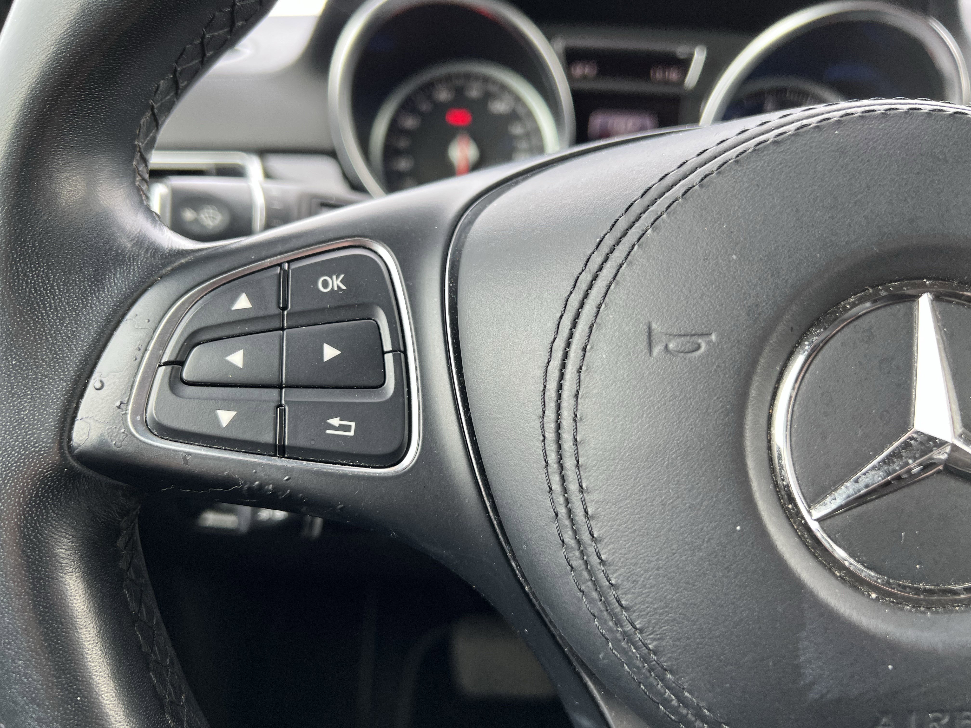 Used 2019 Mercedes-Benz GLS 450 4MATIC image 18