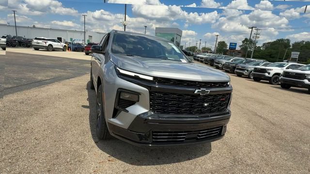 New 2026 Chevrolet Traverse RS w/ LPO, Floor Liner Package AWD/4WD image 3