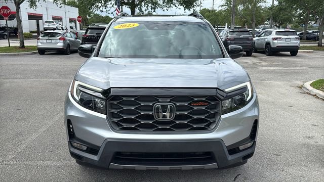 Used 2023 Honda Passport TrailSport image 2