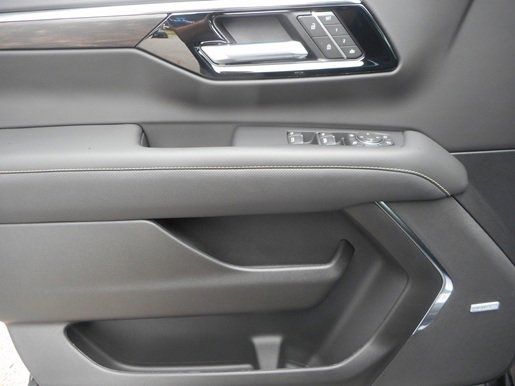 New 2026 Chevrolet Suburban Premier w/ Sun And Tow Package image 11