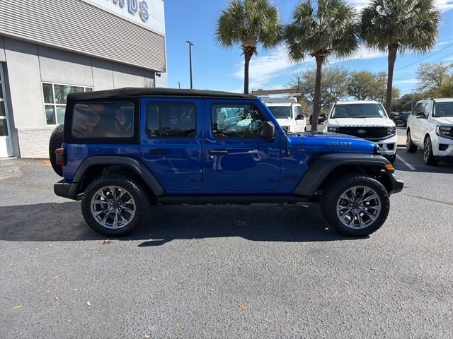 Used 2020 Jeep Wrangler Unlimited Willys image 9
