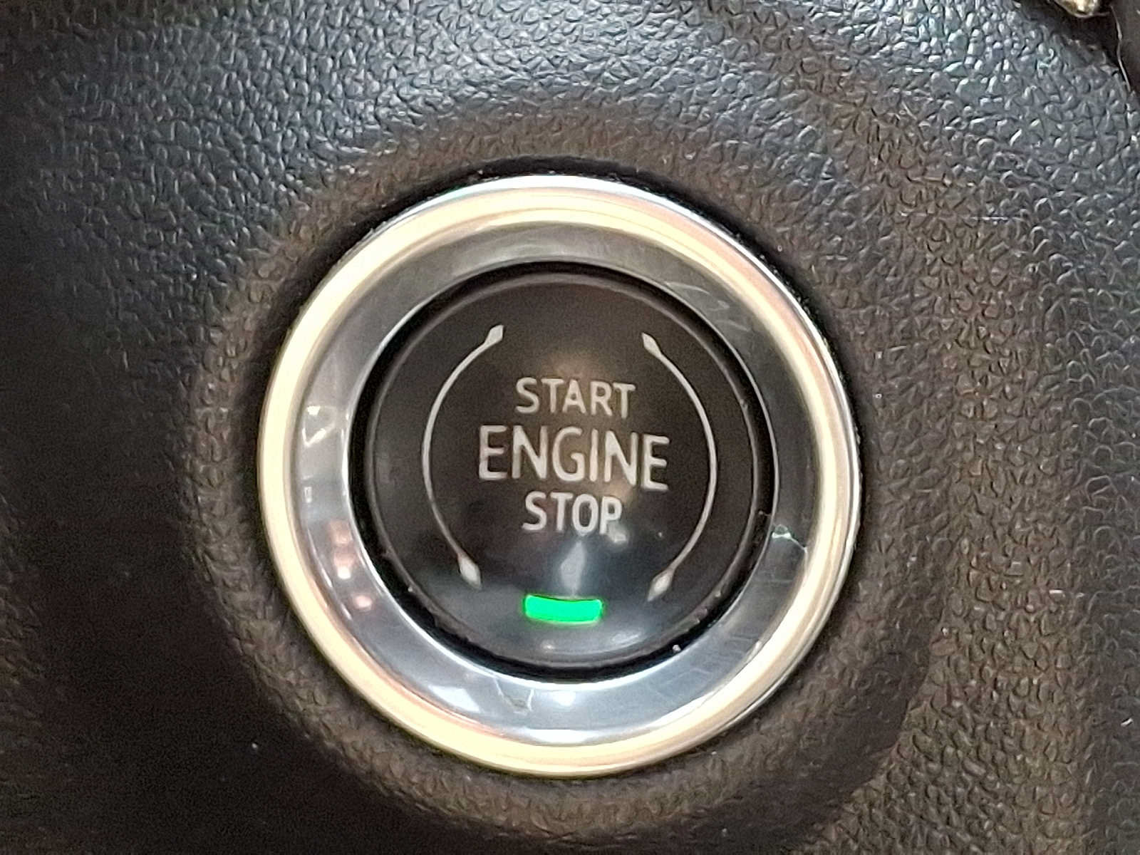 Used 2021 Chevrolet Silverado 1500 LTZ w/ LTZ Premium Package AWD/4WD image 24