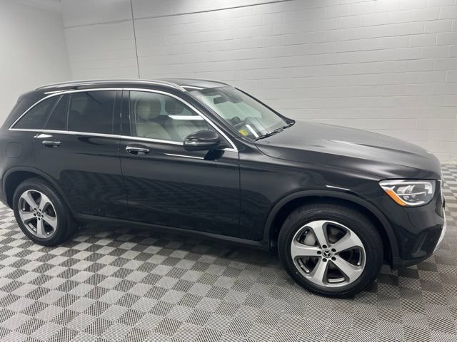 Used 2021 Mercedes-Benz GLC 300 4MATIC image 4