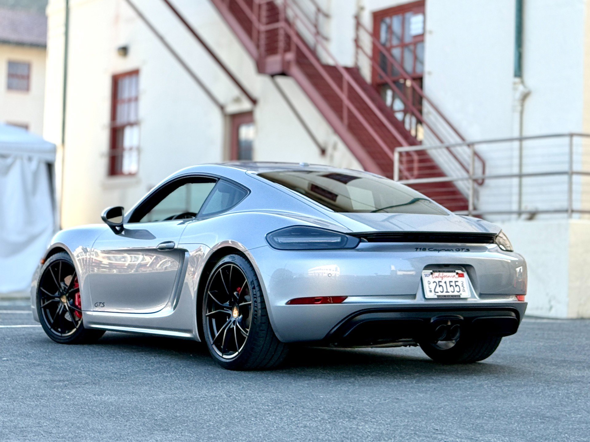 Used 2018 Porsche 718 Cayman GTS image 4