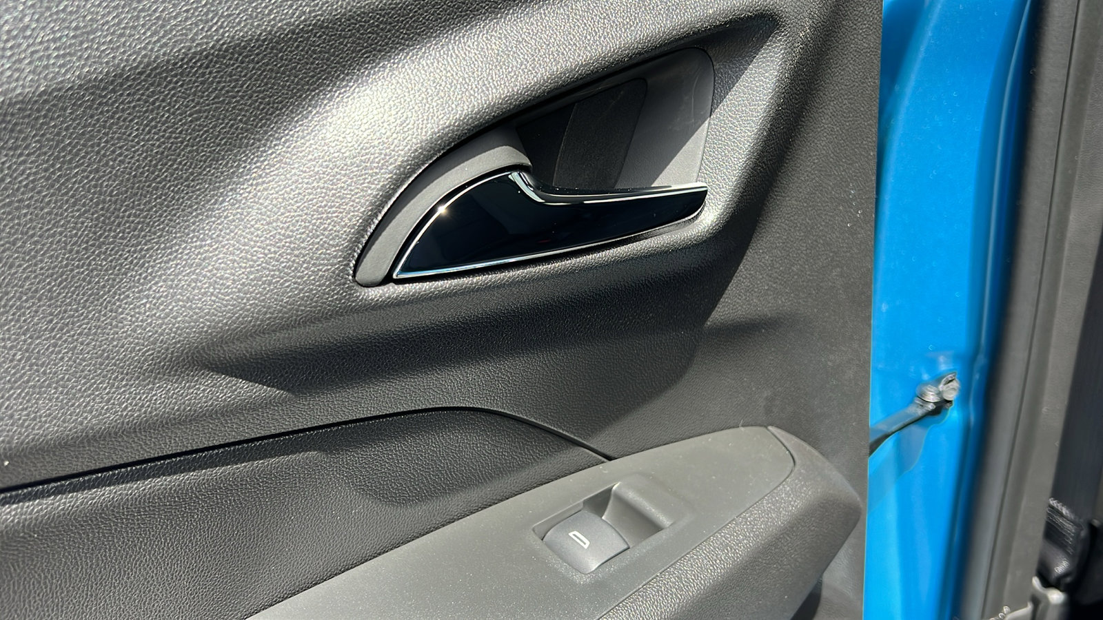 New 2025 Chevrolet Trax ACTIV w/ Driver Confidence Package image 12