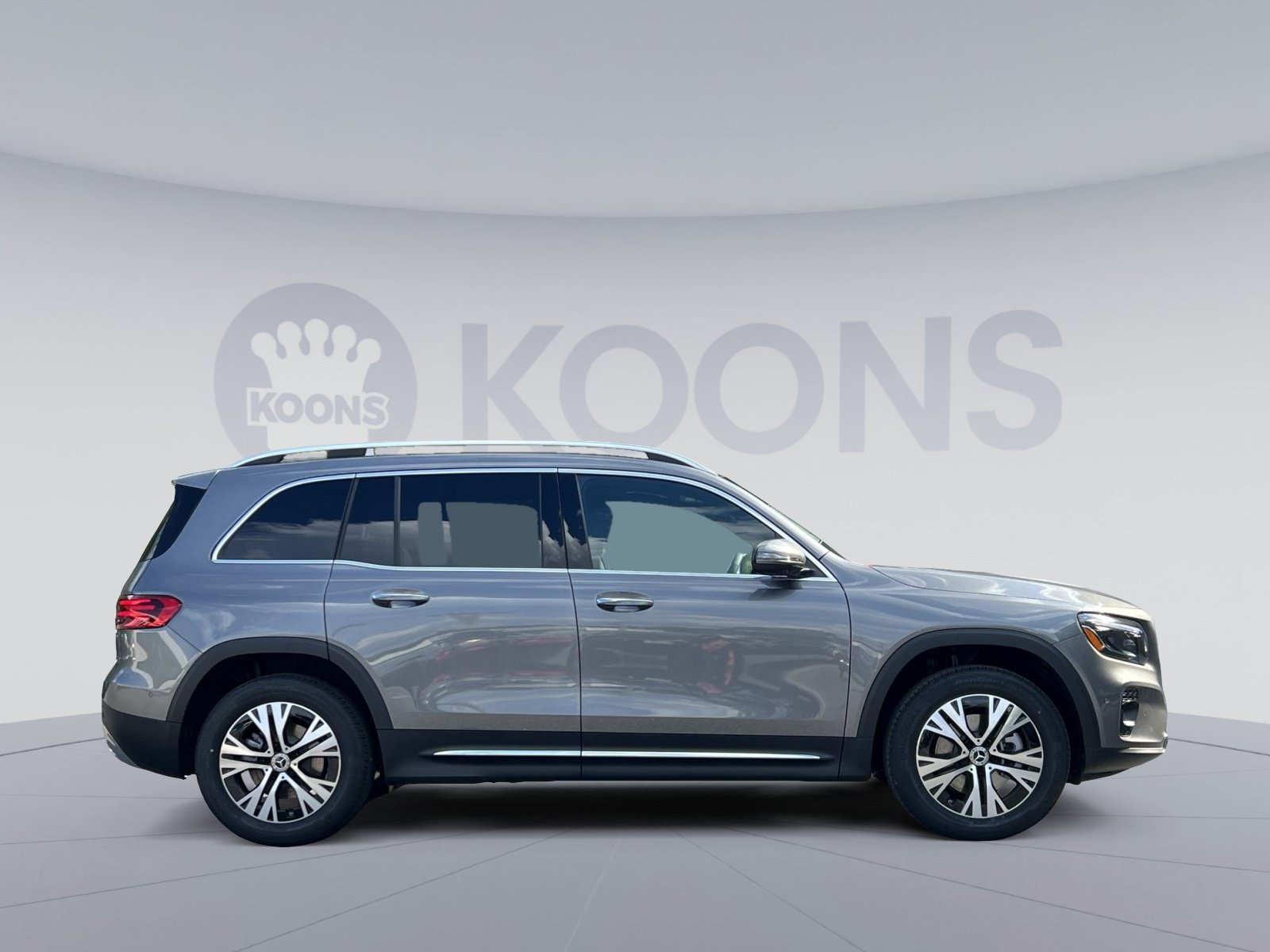 New 2026 Mercedes-Benz GLB 250 4MATIC image 12