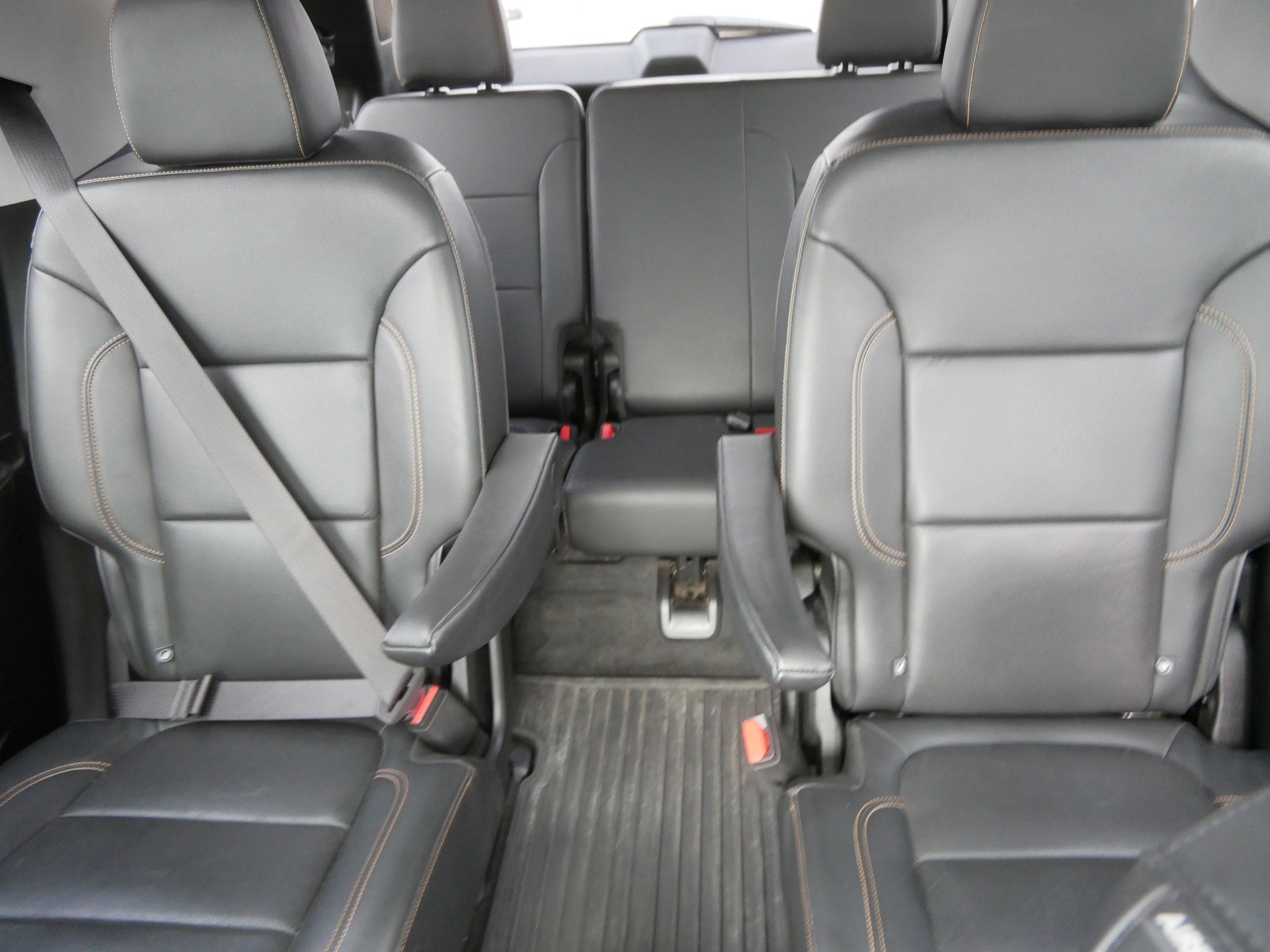 Used 2019 Chevrolet Traverse Premier AWD/4WD image 13