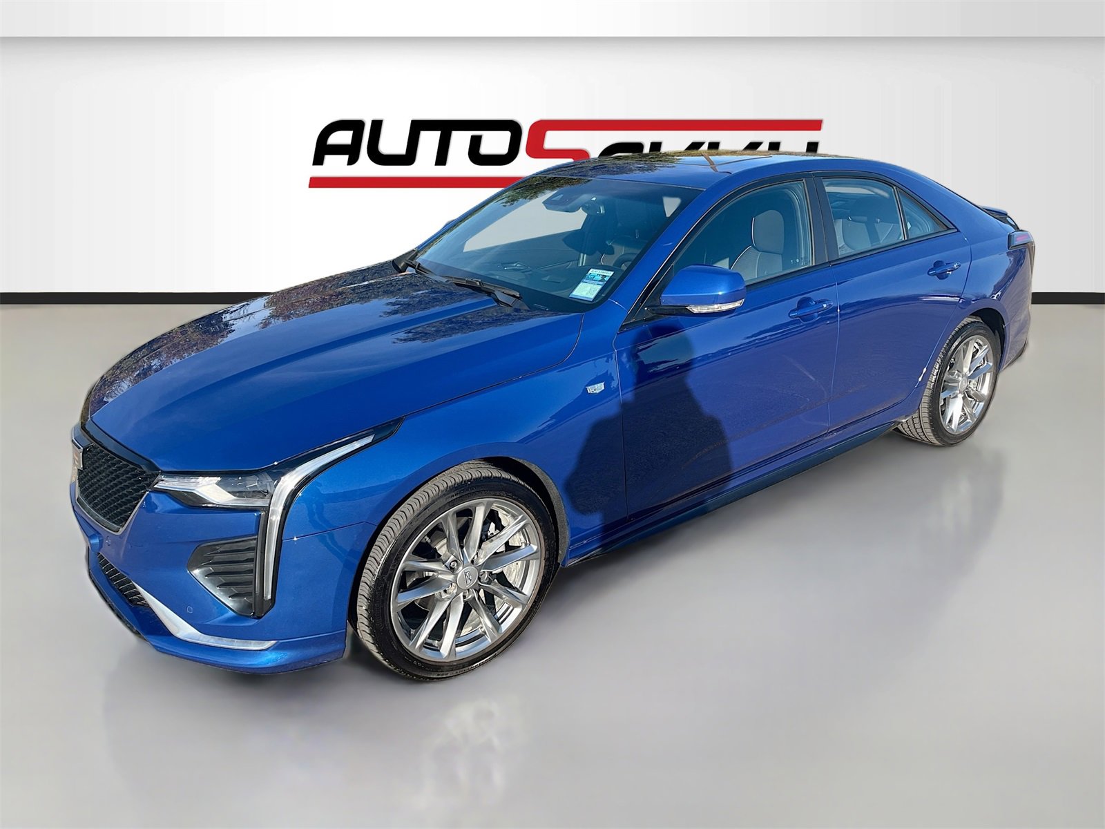 Used 2025 Cadillac CT4 Sport image 3