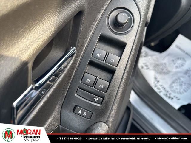 Used 2020 Chevrolet Trax LT FWD image 11