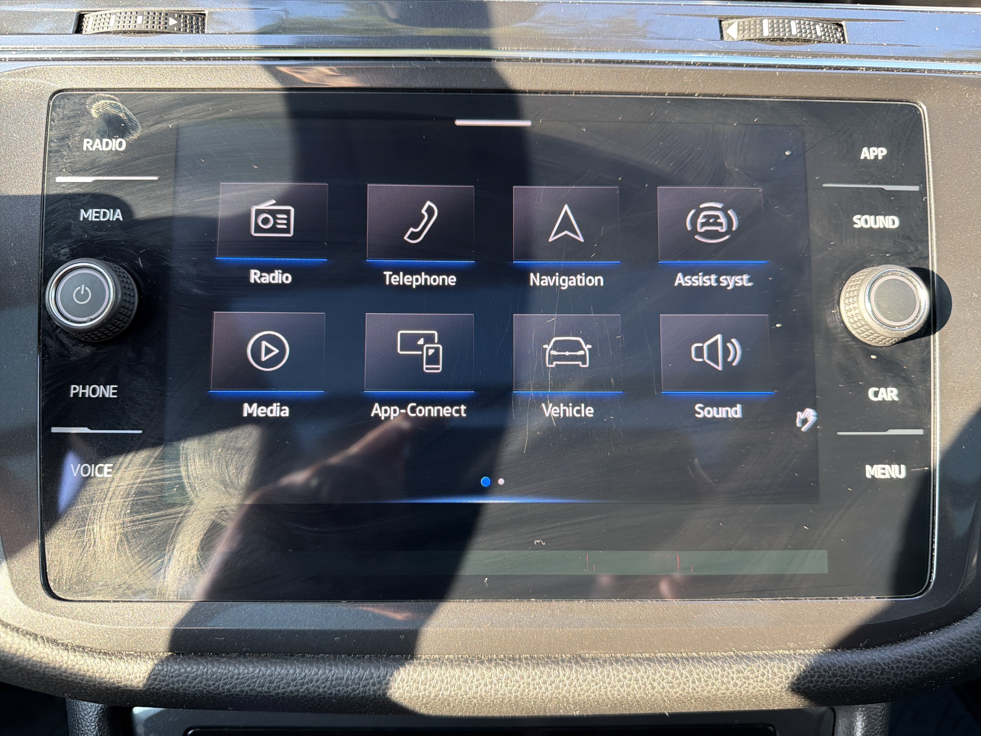Used 2022 Volkswagen Tiguan SE FWD image 23