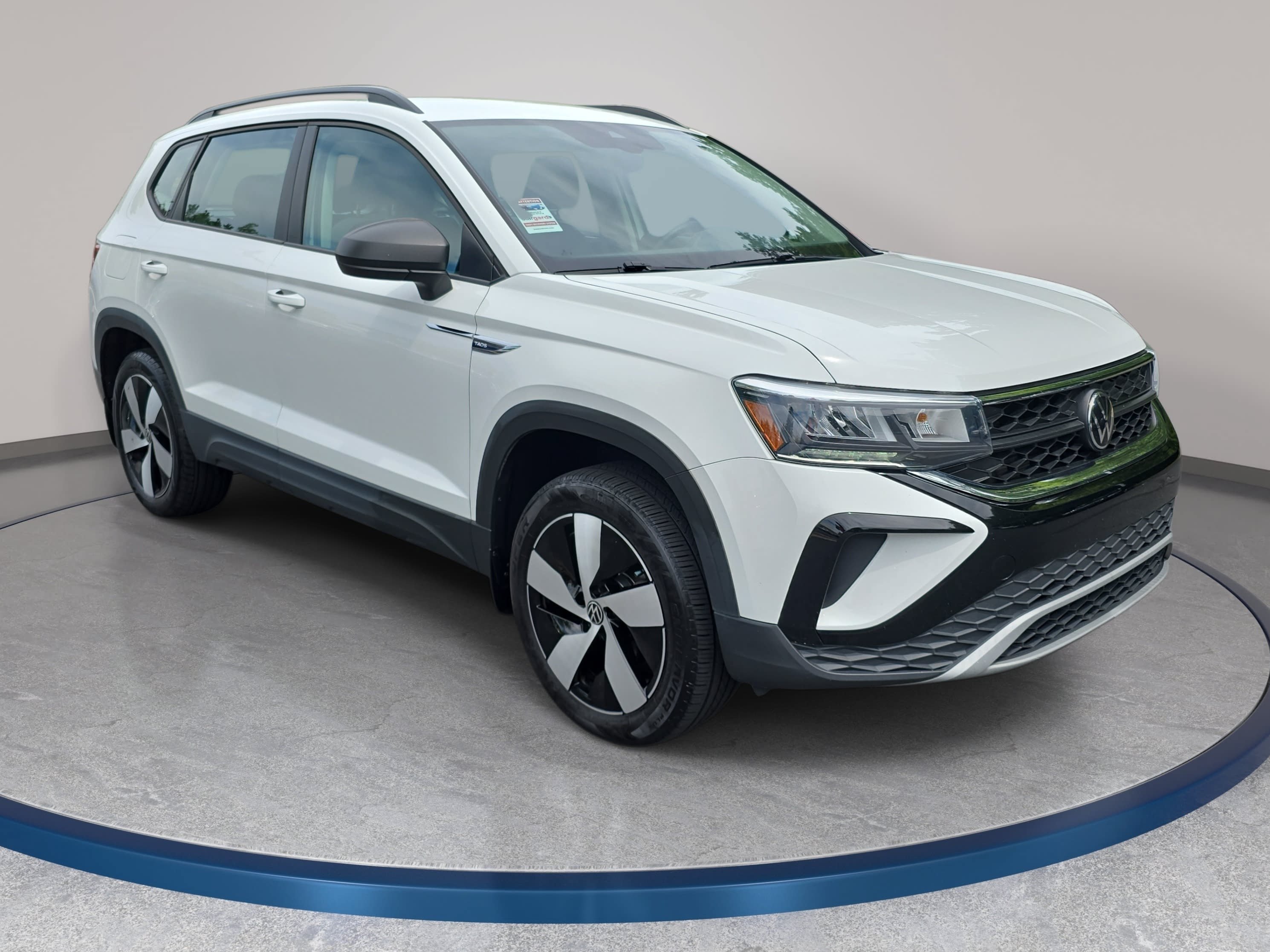 Used 2024 Volkswagen Taos S AWD/4WD image 3