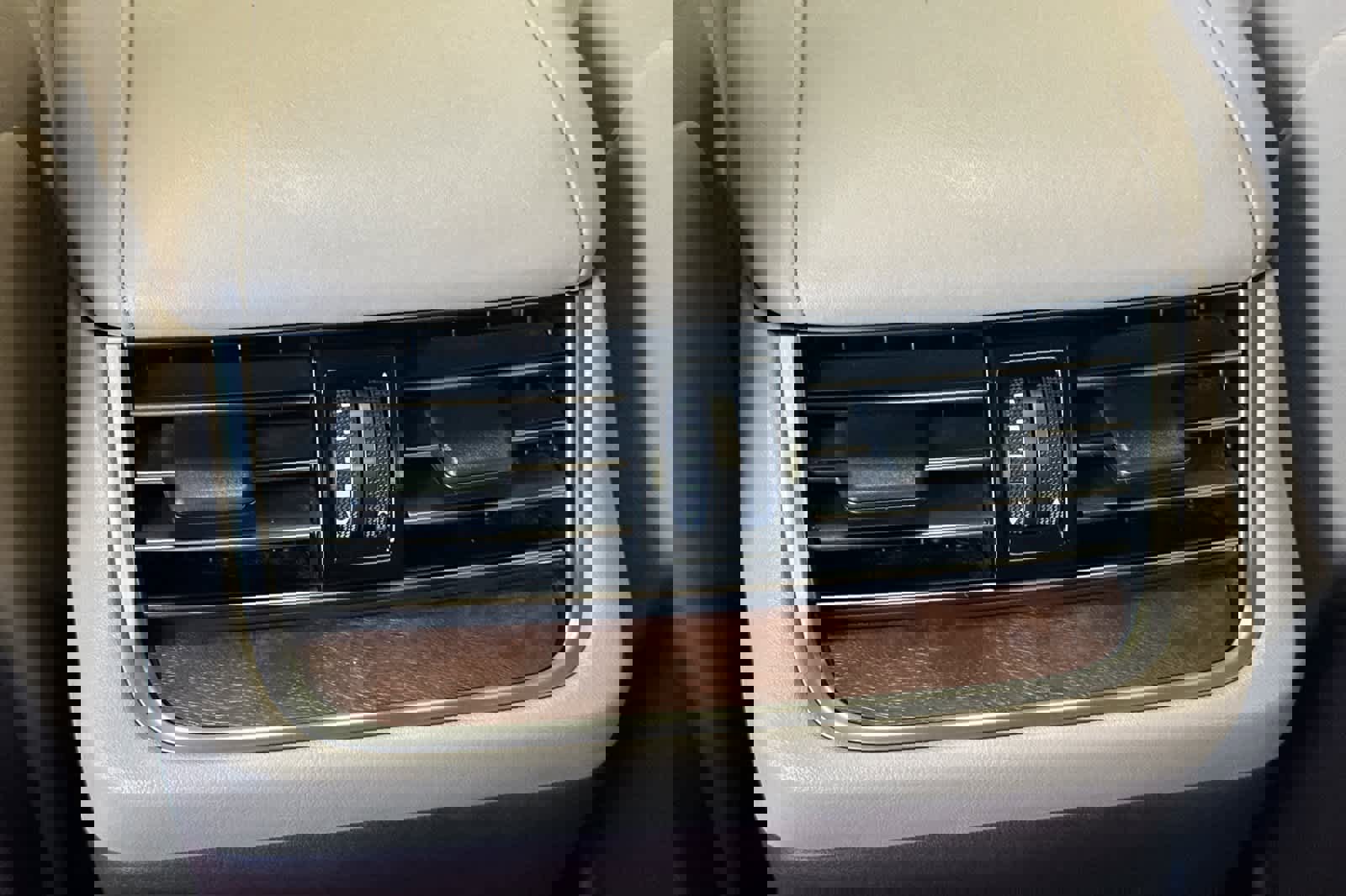 Used 2019 Lexus LS 500 w/ Interior Upgrade Package image 14