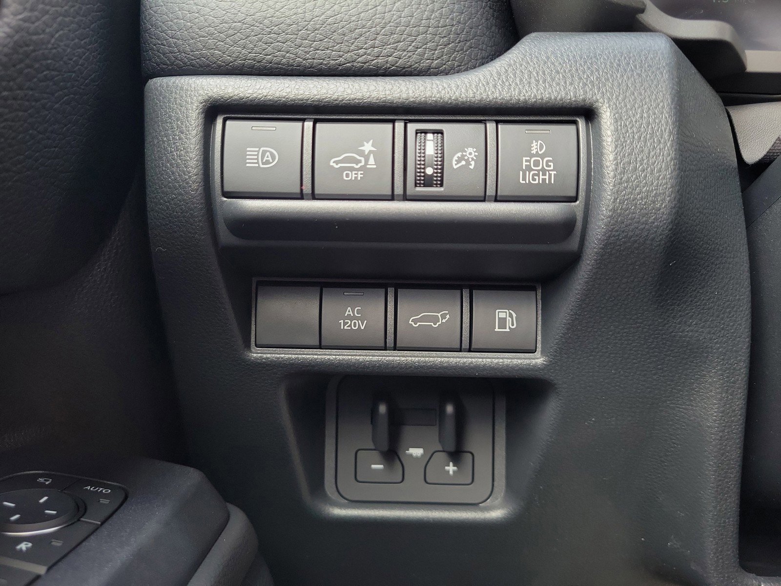 New 2026 Toyota Land Cruiser w/ Premium Package AWD/4WD image 25