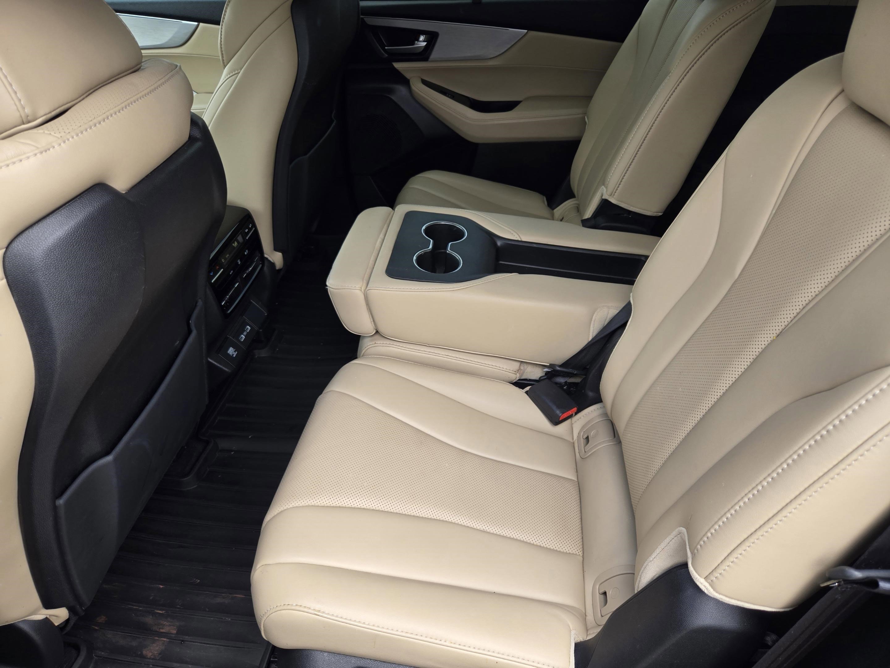 Used 2024 Acura MDX FWD w/ Technology Package image 14