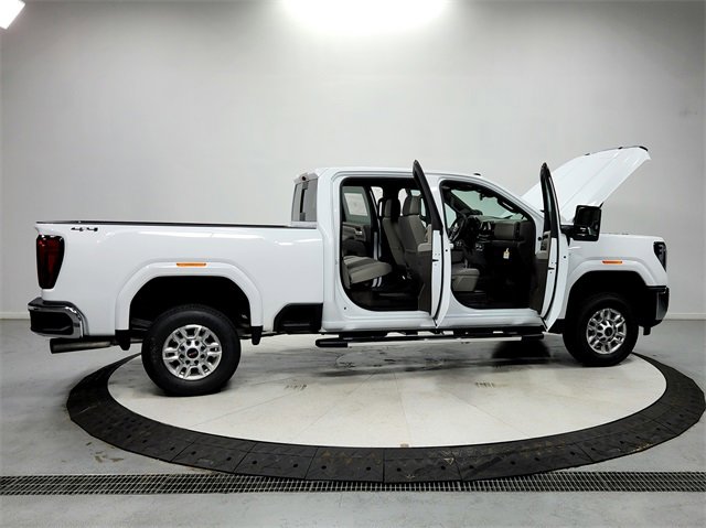 New 2026 GMC Sierra 2500 SLE w/ SLE Value Package; image 16