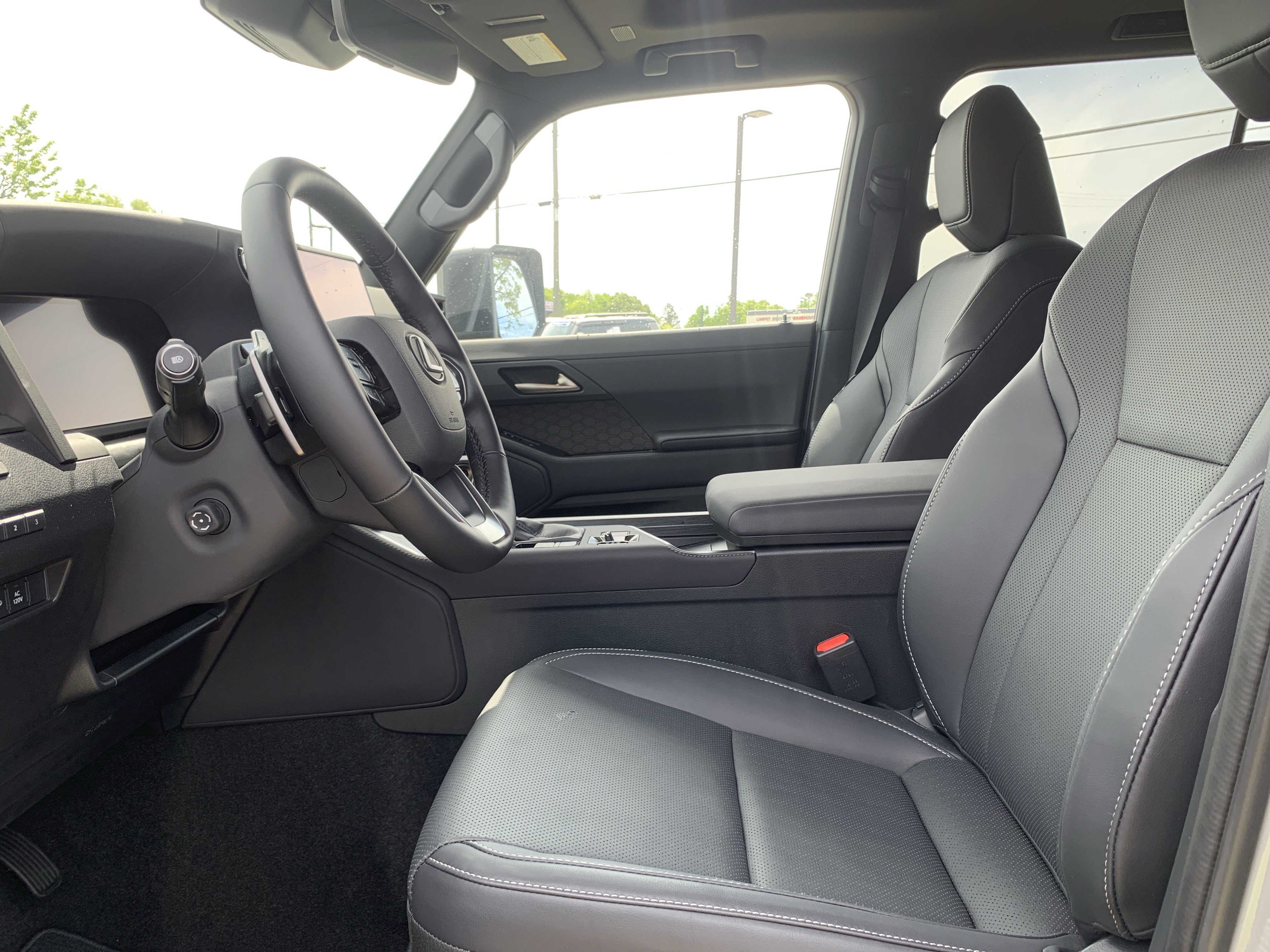 Certified 2026 Lexus GX 550 w/ Accessory Package (ZB) image 16