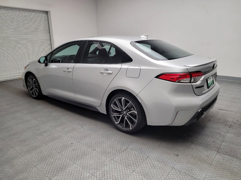 Used 2022 Toyota Corolla SE image 3